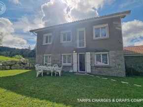 Charmant Gîte Rénové avec Jardin Privatif, Wifi inclus - FR-1-496-331